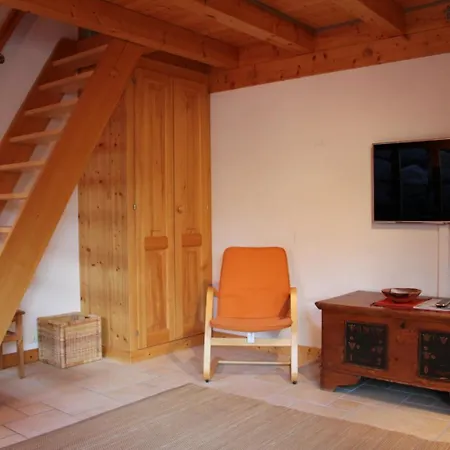 Four Seasons 1 - 1 Bedroom Apartment