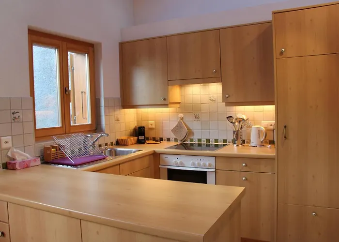 Four Seasons 1 - 1 Bedroom * فيربير